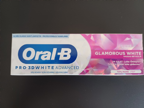 Oral-B 3D White Glamorous White 75 Ml  Tatlı Nane